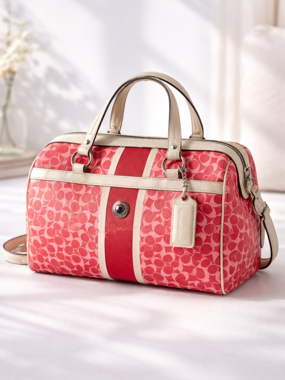 Vintage Y2K Coach Shoulder Bag | Classic Monogram | Coral and Cream Leather